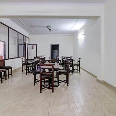 Hotel Olive Tree 아그라 외부 사진