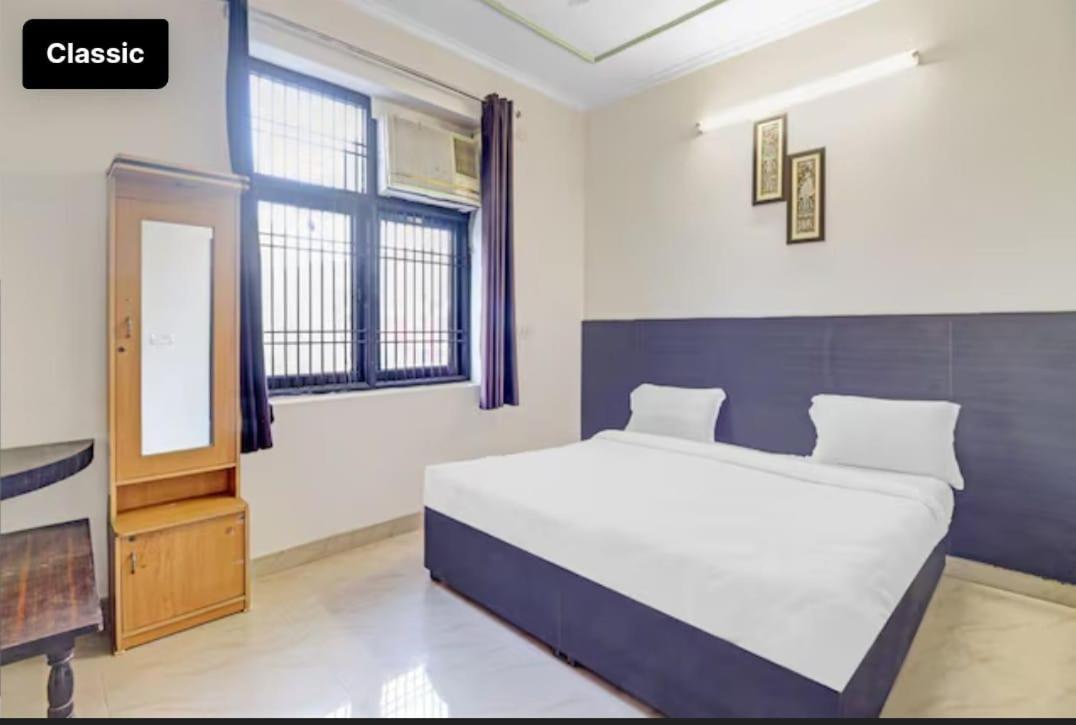 Hotel Olive Tree 아그라 외부 사진